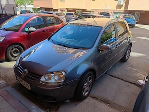 VW Golf 5 2009 Diesel 1.9 TDI cutie manuala 6 trepte  - imagine 3