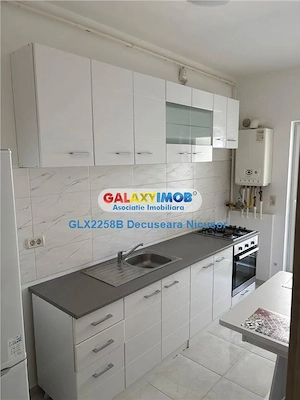 Garsoniera, Militari Residence, Str Weiner Palada, 320 euro - imagine 3