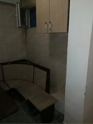 Inchiriez garsoniera, sect 4, Berceni, Str Alunisului, cu loc de parcare, pentru o singura persoana,