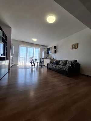 Apartament cu 3 camere - Tractorul - imagine 2