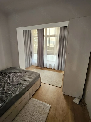 Inchiriez apartament 3 camere - imagine 2