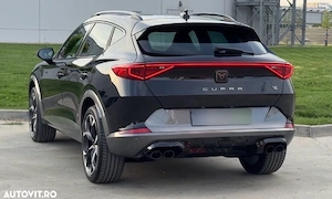 Cupra Formentor VZ 310Cp 4Drive Brembo ACC Plus Keyless Entry Jante 19 Lumini ambientale Carlig etc - imagine 4