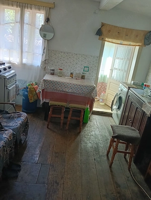 Gospodărie completă 1.1 Ha, Valea Poienii - Dolhasca, Curent Electric, Locuibilă + Utilaje - imagine 8