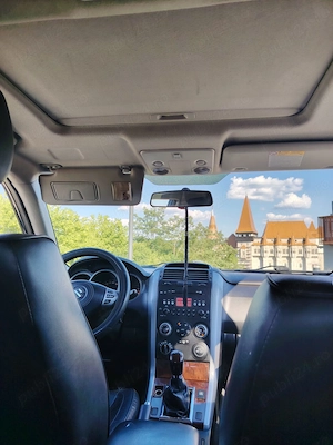 Suzuki Grand Vitara  - imagine 6
