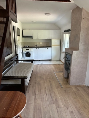 PROPRIETAR apartament cu o camera 