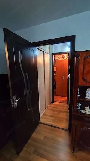 Apartament luminos cu 3 camere | Etaj 1, vedere mixtă și balcon spre Faleză - imagine 8