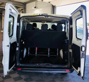 Renault Trafic  9 locuri - imagine 9