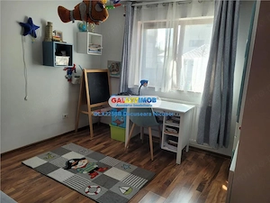 Casa, Str. Rachitei , 4 dormitoare si 1 living, 700 euro - imagine 13