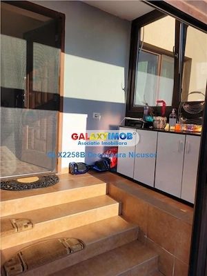 Casa, Str. Rachitei , 4 dormitoare si 1 living, 700 euro - imagine 19