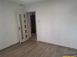 De inchiriat: Spatiu comercial aflat in zona centrala, Sfantu Gheorghe - imagine 7