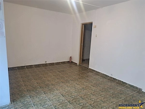 De inchiriat: Spatiu comercial aflat in zona centrala, Sfantu Gheorghe - imagine 6
