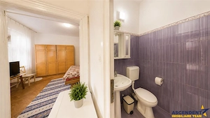 Corp de casa cu 2 imobile, intrari separate, pod si beci generos, Central, Brasov - imagine 6