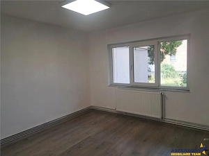 De inchiriat: Spatiu comercial aflat in zona centrala, Sfantu Gheorghe - imagine 5