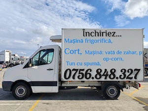 Ofer spre închiriere mașină, cub frigorifică