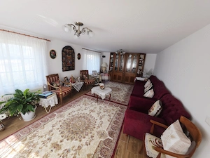 Casă / Vilă cu 3 camere de vânzare - imagine 15