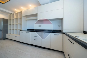 Apartament superb, confort, multiple utilitati! CENTRAL - imagine 5