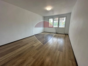 Spațiu comercial / Apartament de închiriat – 70 mp, Craiter, Brașov - imagine 5
