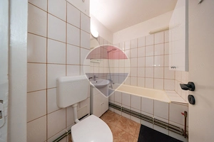 Garsoniera Astra -  Balcon, zona linistita, Astra! - imagine 15