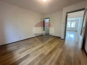 Spațiu comercial / Apartament de închiriat – 70 mp, Craiter, Brașov - imagine 8