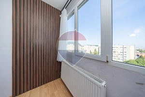 Garsoniera Astra -  Balcon, zona linistita, Astra! - imagine 3