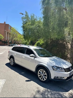 VW Passat AllTrack  - imagine 3