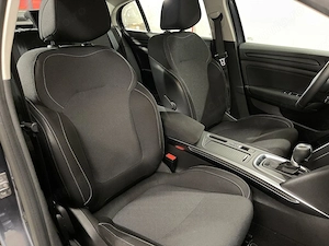 Renault Megane - imagine 9