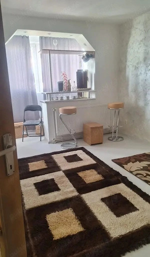 inchiriez apartament 2 camere in Bals - imagine 2