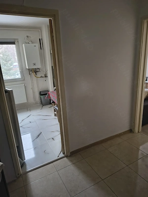 Închiriez apartament cu 2 camere, la parter in Brașov, str. Neptun Nr 21.  - imagine 3