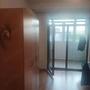 PROPRIETAR Vând garsonieră Drumul Taberei , Cartier Brâncuși, Valea Oltului  - imagine 5