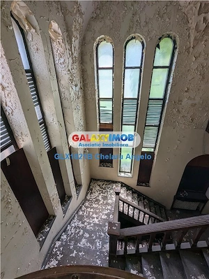 Cismigiu, vila neoromaneasca, suprafata construita 3000 mp, teren 1760 - imagine 12