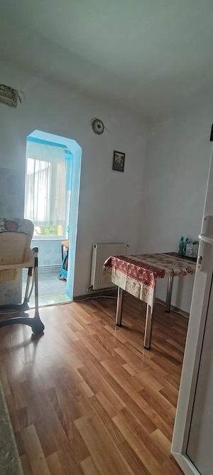 Proprietar, vând apartament cu 2 camere, decomandat  - imagine 3