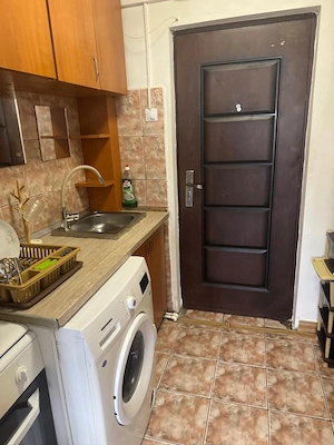 Garsoniera de vanzare, 24 mp, zona Sarari - imagine 4