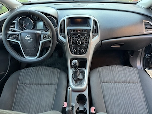 Opel astra Diesel 1.3 CDTI - imagine 5