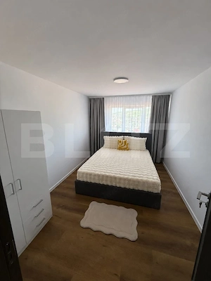 Apartament 3 camere, 73 mp, zona Lama - imagine 5