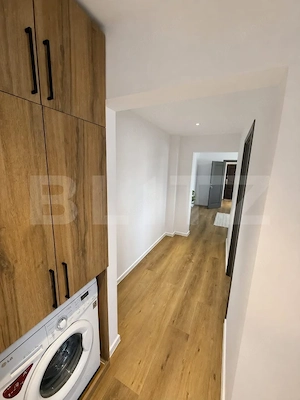 Apartament 3 camere, 73 mp, zona Lama - imagine 9