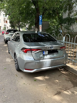Toyota Corolla Executive 2022 - imagine 4