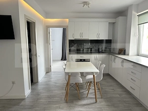 Apartament 2 camere semidecomandat, 49 mp – zona BMW, Avram Iancu, finisat, mobi