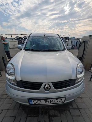 Renault Kangoo spațioasă  - imagine 5