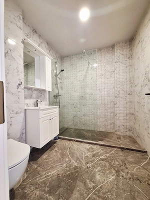 Închierez apartament 2 camere, zona Tomis Nord - imagine 8