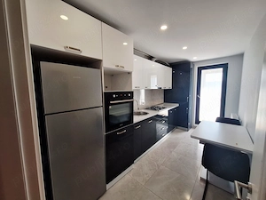 Închierez apartament 2 camere, zona Tomis Nord - imagine 3
