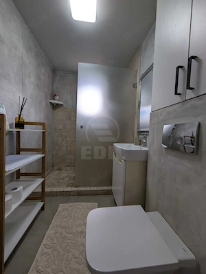 Inchiriere Apartament 3 camere semidecomandat, 60 mp, Eroilor - imagine 15