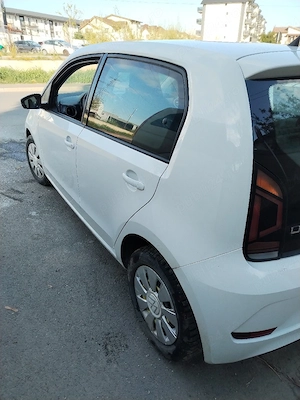 Vând Volkswagen up - imagine 4