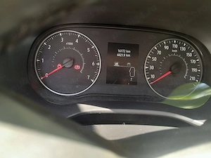 Dacia Logan Prestige TCe 90 - imagine 9