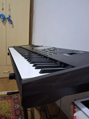 Korg pa5x internațional  