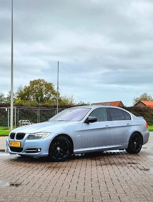 Bmw E90 lci 2.0i - imagine 3