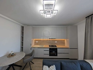 Inchiriere Apartament 2 camere semidecomandat, 40 mp, Eroilor - imagine 2