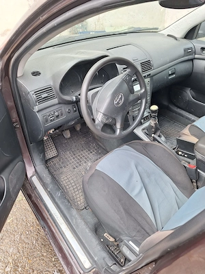 vand toyota avensis an 2007 inmatriculata ,itp ,asigurare, la zi , utilizata merge foarte bine - imagine 3