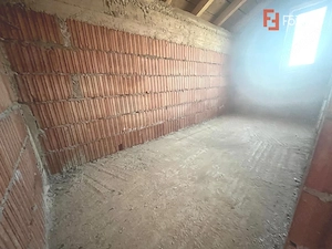 Duplex cu 4 camere, despartit prin camera tehnic - zona Urseni - imagine 18