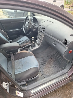 vand toyota avensis an 2007 inmatriculata ,itp ,asigurare, la zi , utilizata merge foarte bine - imagine 5