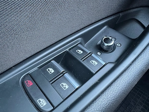 Audi A4 Advanced 35 TFSI mild-Hybr Stronic - imagine 13